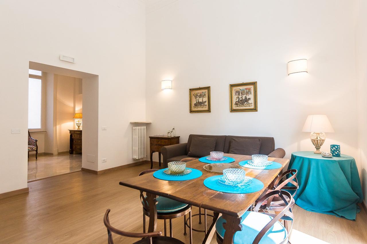 Prestigious Apartment Via Barberini Róma Kültér fotó