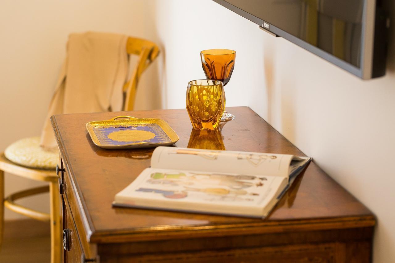 Prestigious Apartment Via Barberini Róma Kültér fotó