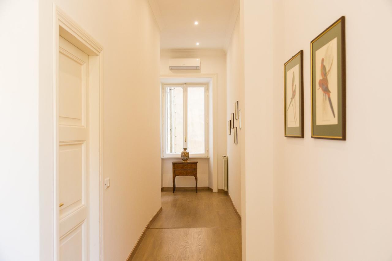 Prestigious Apartment Via Barberini Róma Kültér fotó